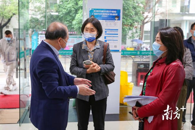 府谷最新24小时高价回收医保东莞方法分析(最方便真实的府谷广州高价回收医保卡联系方式方法)